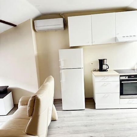 Appartement Entier Full Equipe Charleroi Eksteriør bilde